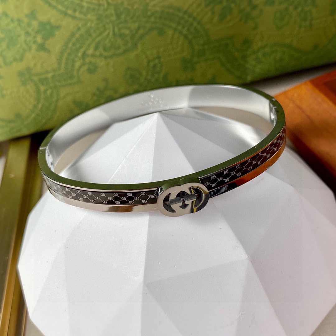 18K Double Gucci Vintage Bracelet